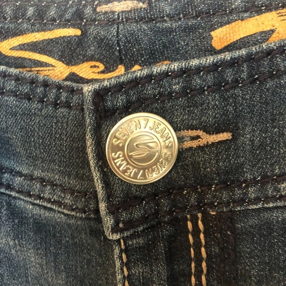 Seven7 Women’s Dark Wash Stretch Mid Rise Boot Cut Jeans Sz 13/31 NWT - Picture 3 of 16